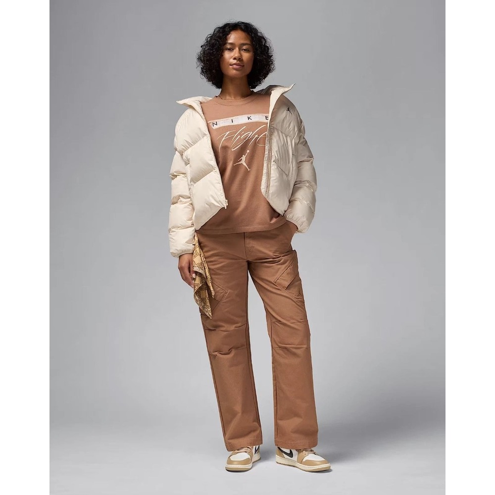 NWT Nike Jordan Women Chicago Utility Cargo Pants Tan S Standard Fit Joggers